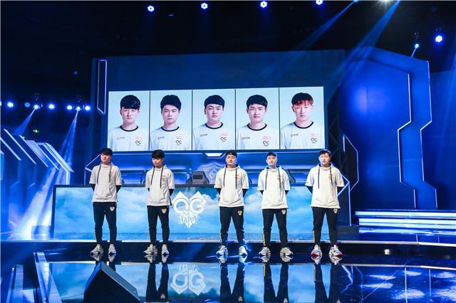 意甲女排朱婷16分助阵克内利亚诺3比0取胜 朱婷获本场比赛MVP.