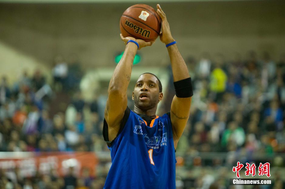 队的新秀麦 队的新秀麦